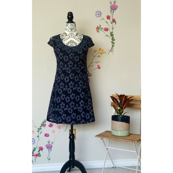 Yumi, size 8 burnt velvet dress - Picture 1 of 13